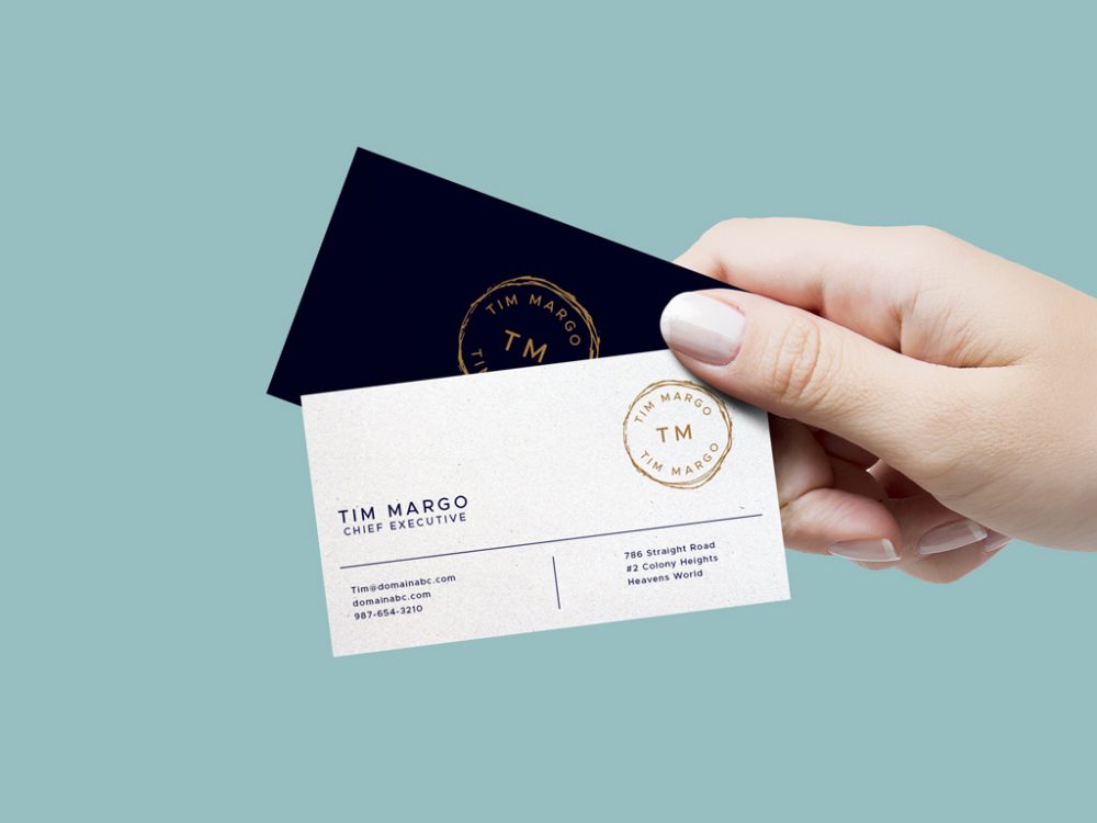 Read more about the article Female Hand holding Business Card Free Mockup
