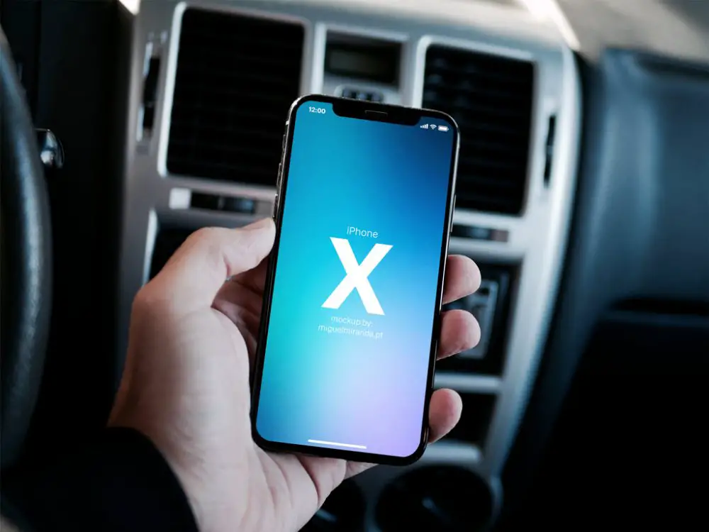 Read more about the article iPhone X in Car free PSD