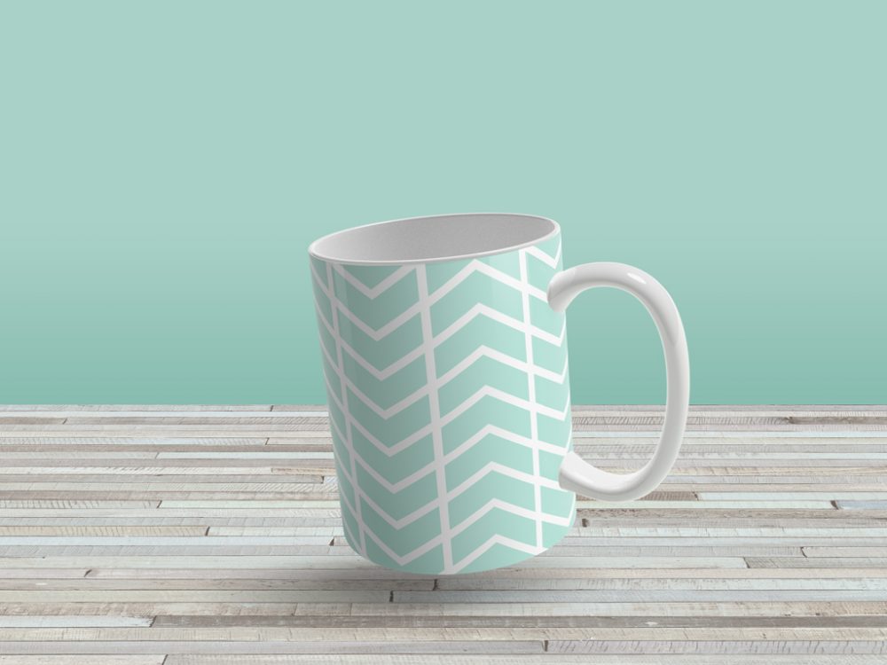 Read more about the article Floating Mug free PSD Mockup